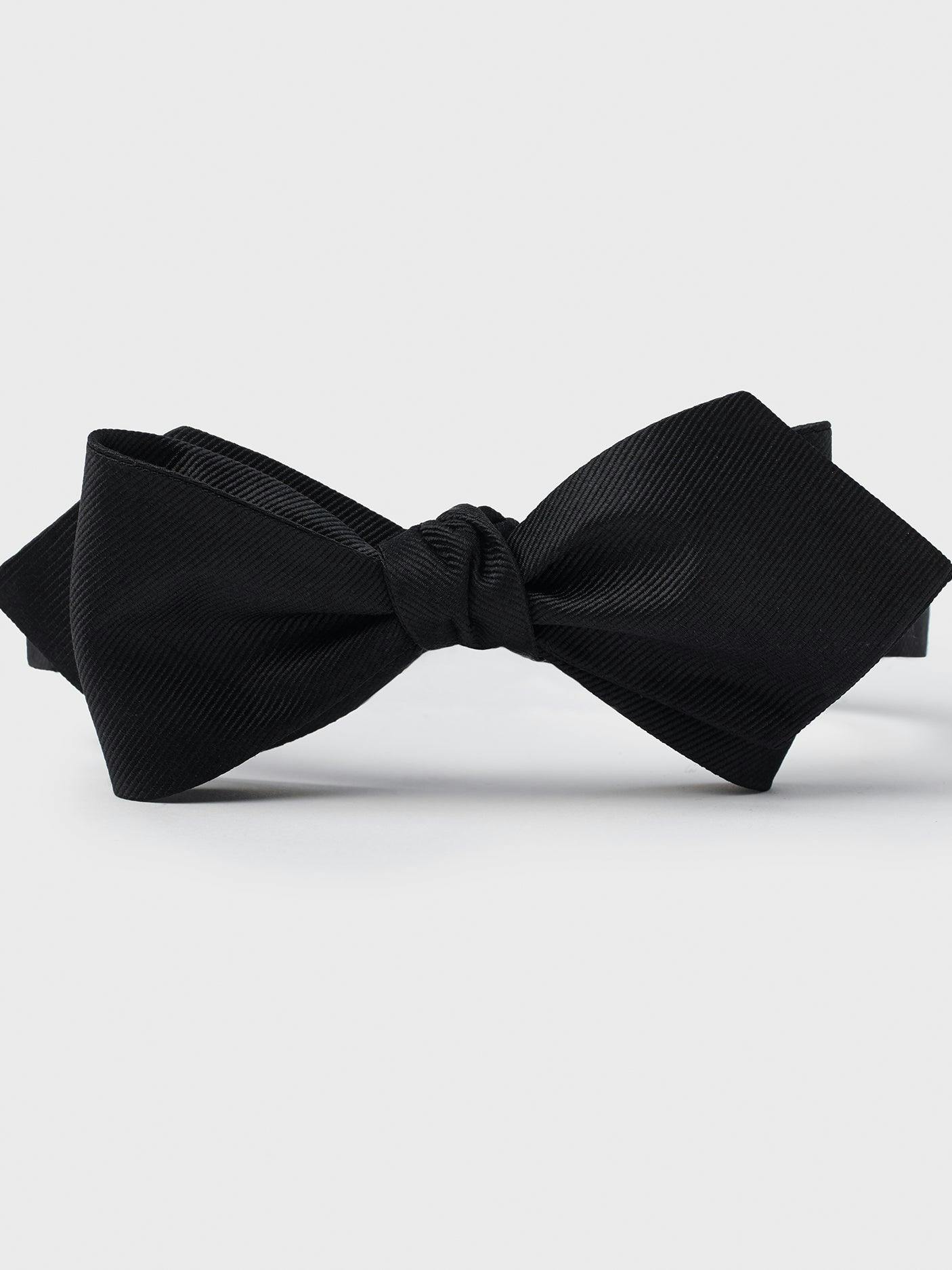 Black Silk Twill Diamond Bow Tie