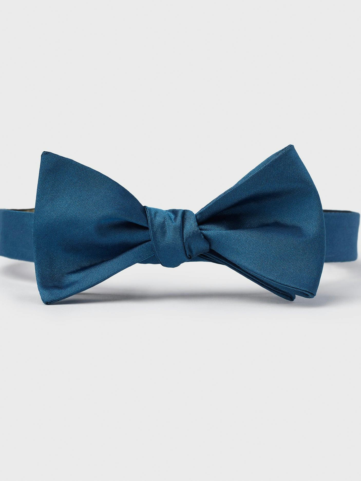 Cadet Blue Butterfly Bow Tie