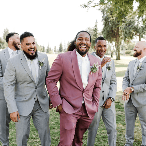 Groomsmen Attire: Outfit Your Crew