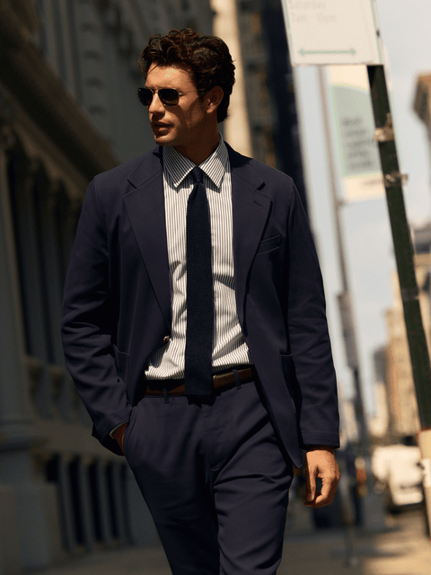 Traveler Suit in Admiral Navy