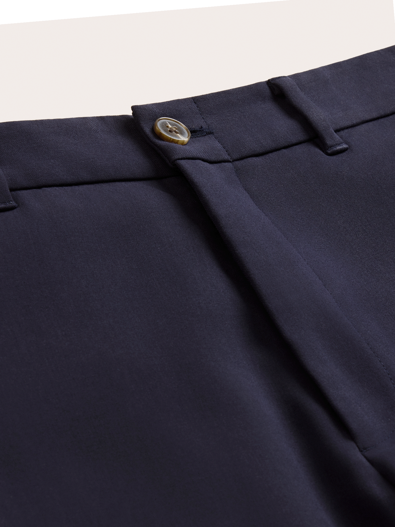 Traveler Pant in Admiral Navy - Regular