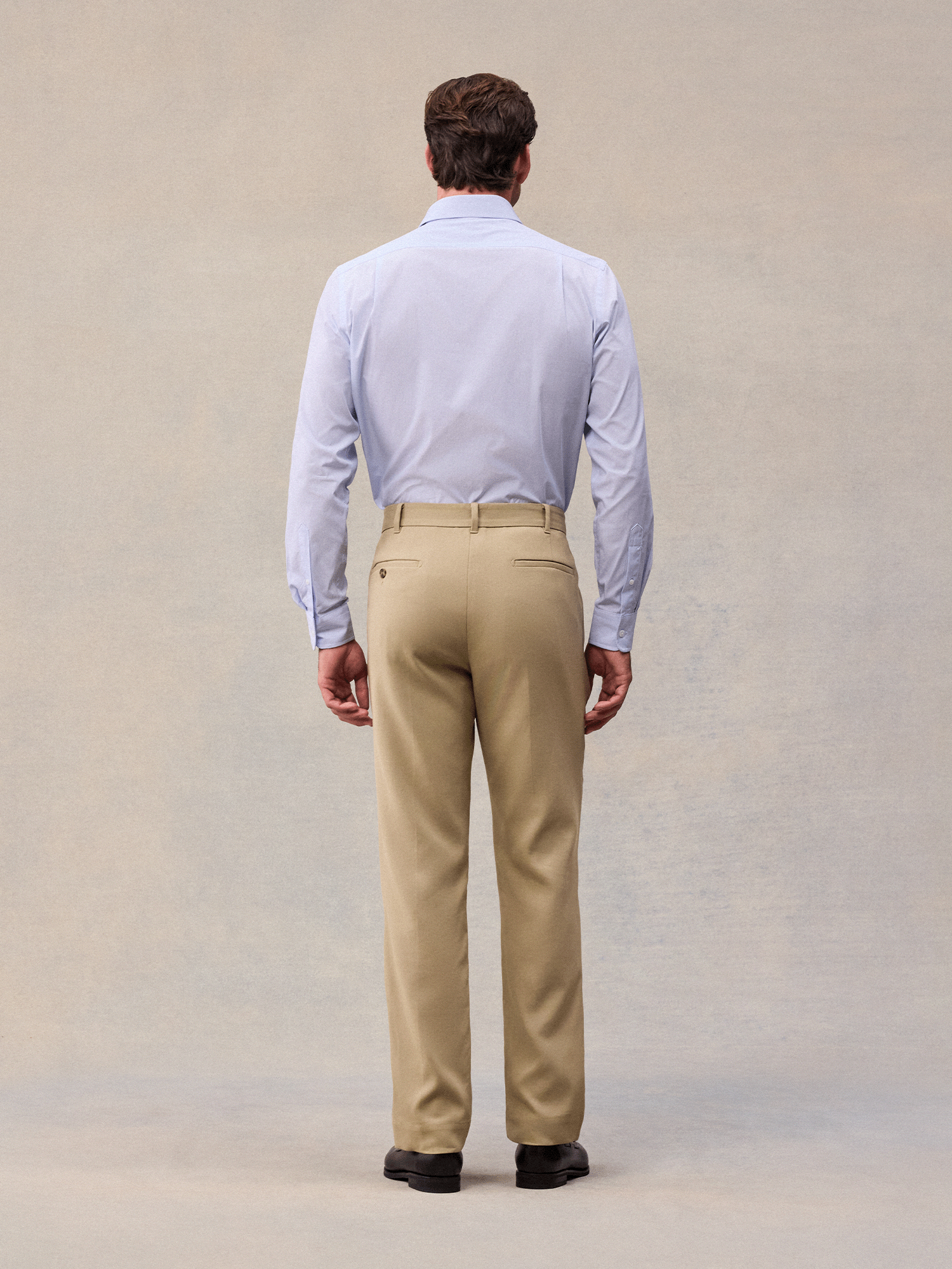 Traveler Pant in Dune Khaki - Regular