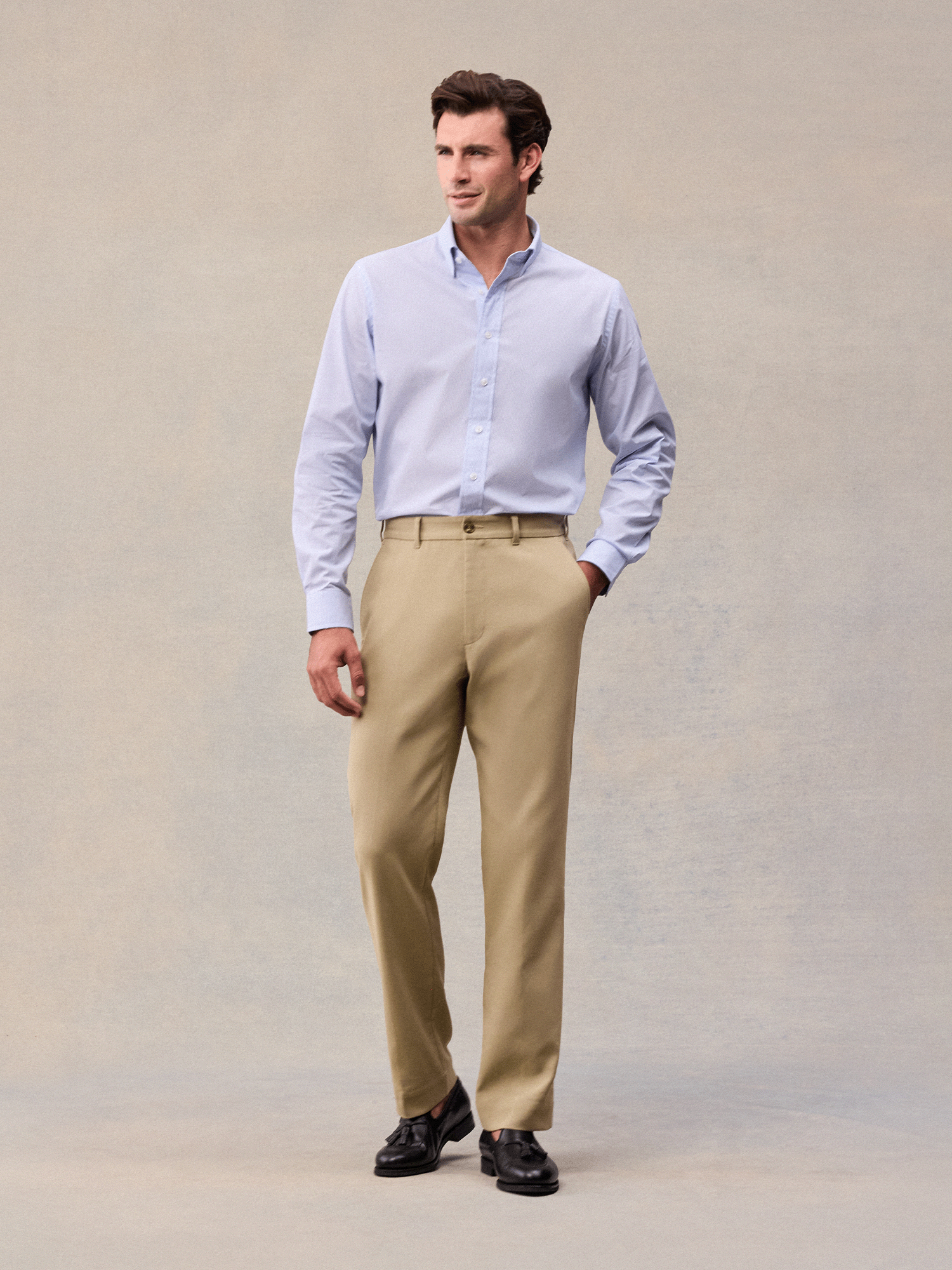 Traveler Pant in Dune Khaki - Regular