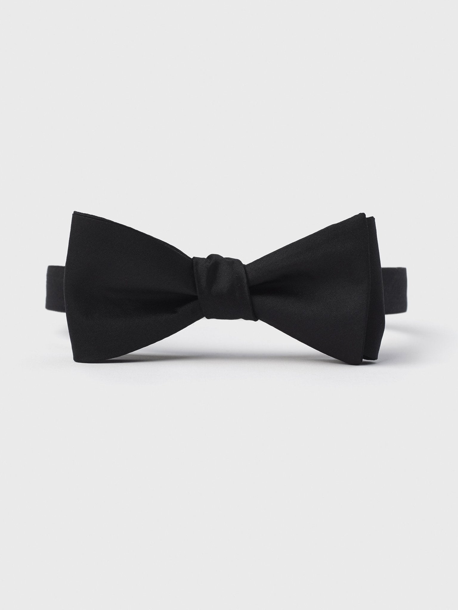 Black Butterfly Bow Tie - The Black Tux