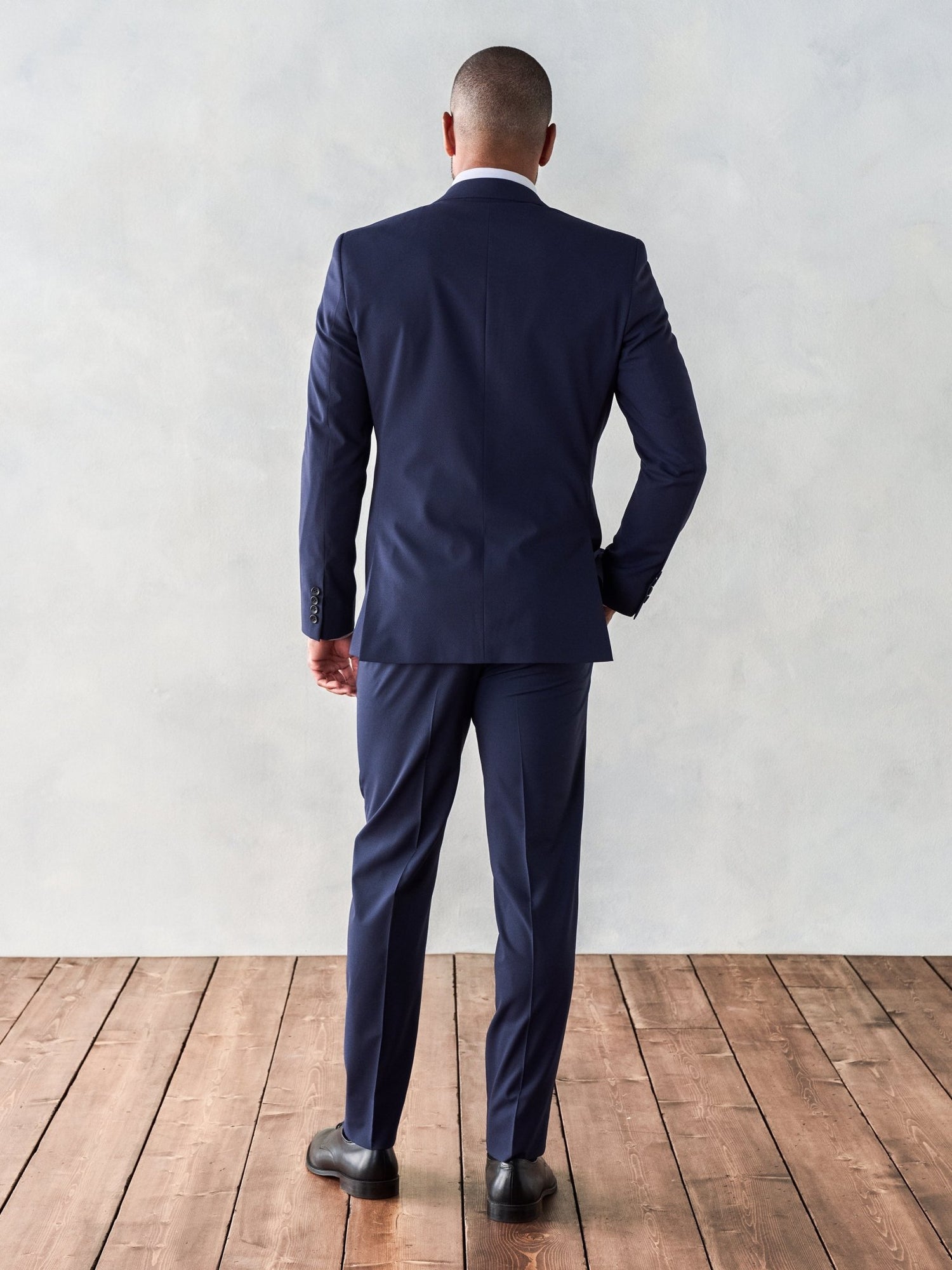 Essential True Navy Suit
